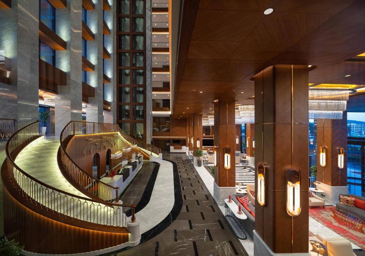Moevenpick Hotel Istanbul Asia Airport Eksteriør bilde The lobby of the hotel