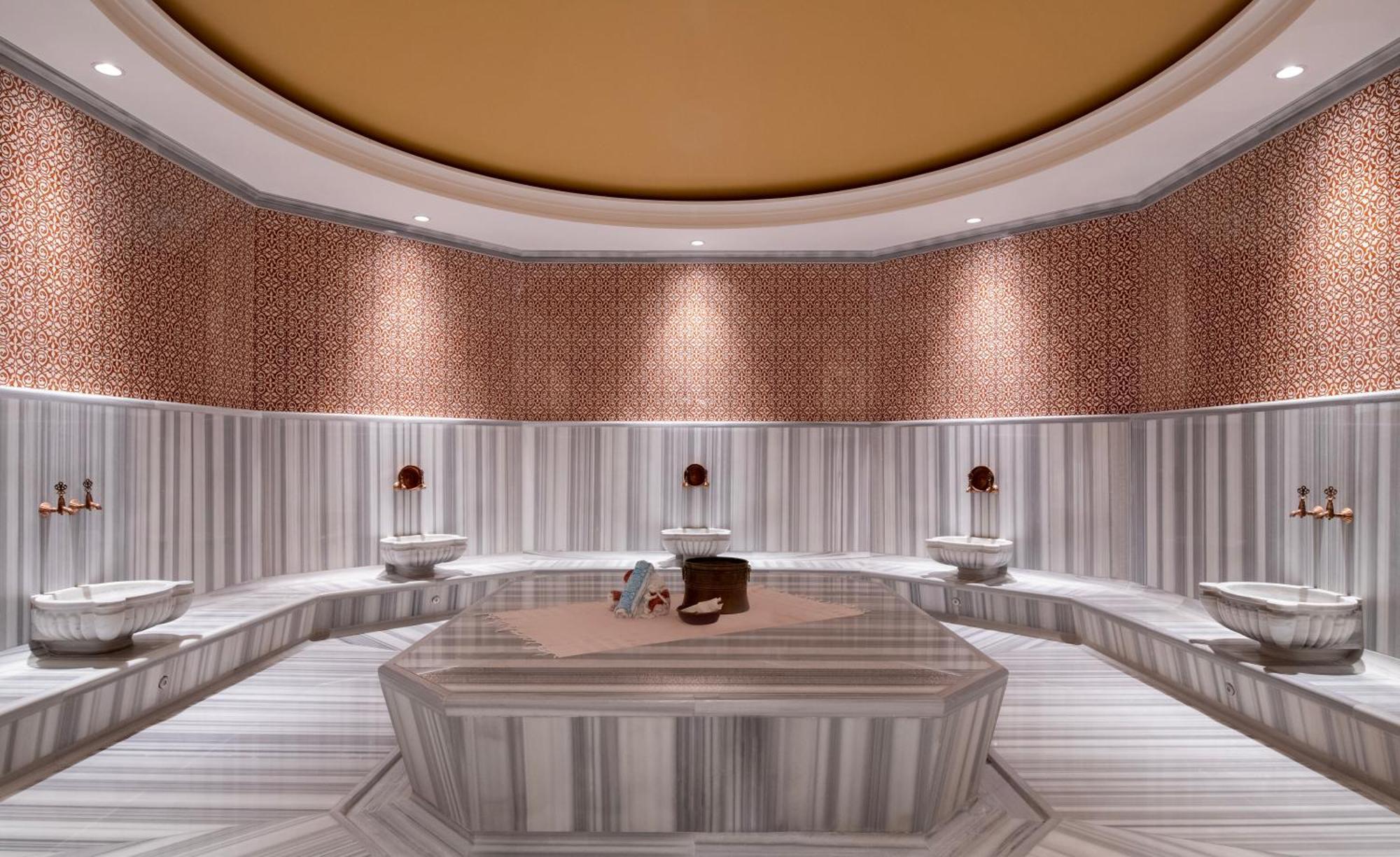 Moevenpick Hotel Istanbul Asia Airport Eksteriør bilde Turkish bath